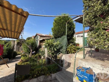Quinta para Venda em Serzedo e Perosinho