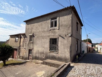 Quinta para Venda em Serzedo e Perosinho