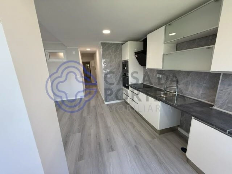 Apartamento T2 para Venda em Oeiras e São Julião da Barra, Paço de Arcos e Caxias Foto 8