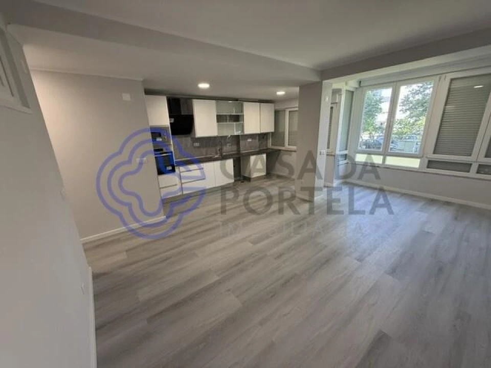 Apartamento T2 para Venda em Oeiras e São Julião da Barra, Paço de Arcos e Caxias Foto 2