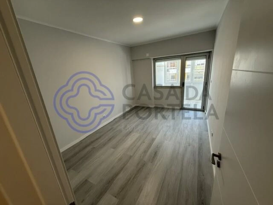 Apartamento T2 para Venda em Oeiras e São Julião da Barra, Paço de Arcos e Caxias Foto 27