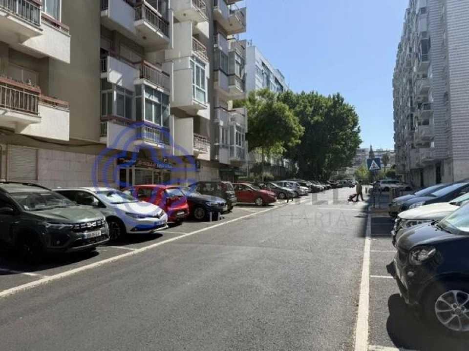 Apartamento T2 para Venda em Oeiras e São Julião da Barra, Paço de Arcos e Caxias Foto 17