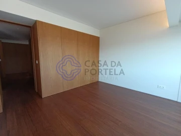Apartamento T4 para Venda em Bougado (São Martinho e Santiago)