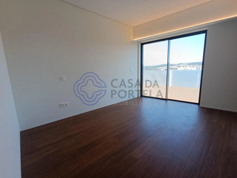 Apartamento T4 para Venda em Bougado (São Martinho e Santiago) Foto 26