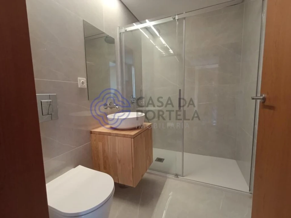 Apartamento T4 para Venda em Bougado (São Martinho e Santiago) Foto 11