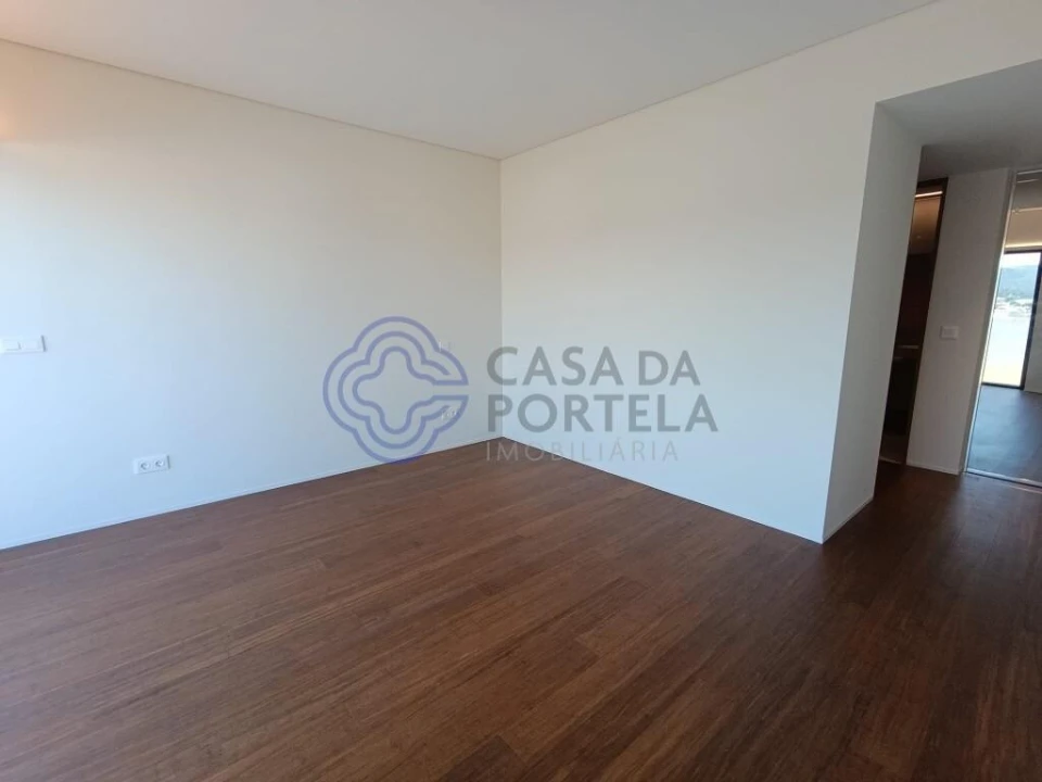 Apartamento T4 para Venda em Bougado (São Martinho e Santiago) Foto 33