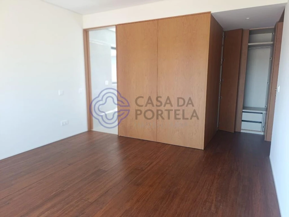 Apartamento T4 para Venda em Bougado (São Martinho e Santiago) Foto 13