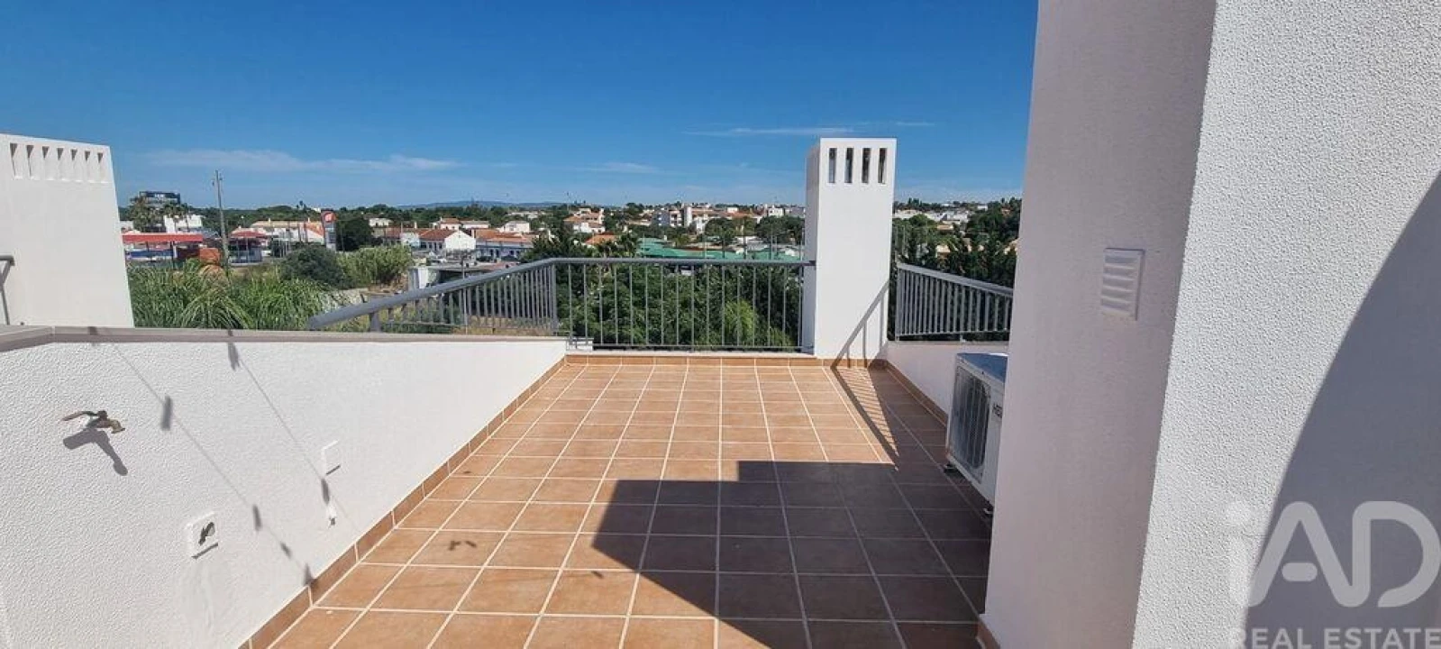 Moradia para Venda em Guia Foto 39