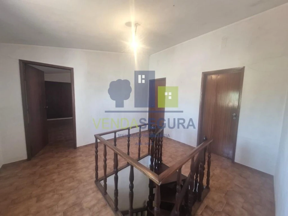 Moradia T5 para Venda em Safara e Santo Aleixo da Restauração Foto 10