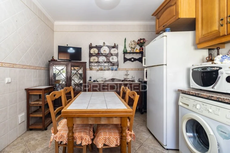 Moradia T3 para Venda em Quinta do Conde Foto 6