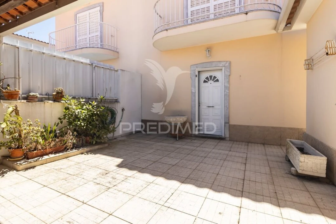 Moradia T3 para Venda em Quinta do Conde Foto 4