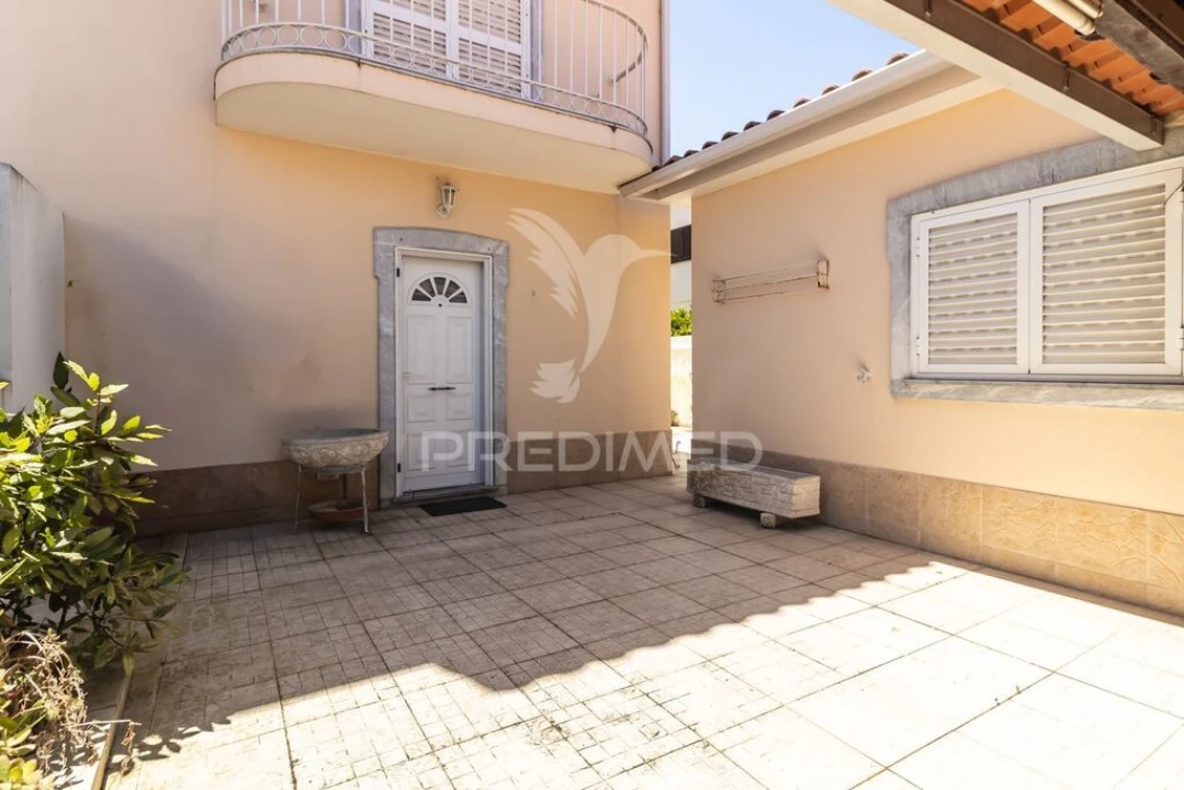 Moradia T3 para Venda em Quinta do Conde Foto 5
