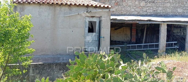 Moradia T2 para Venda em Espírito Santo, Nossa Senhora da Graça e São Simão