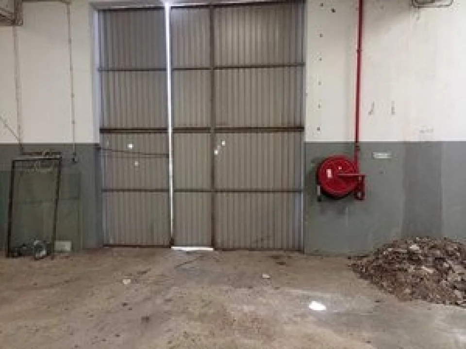 Armazém para Arrendamento em Santa Maria e São Miguel, São Martinho, São Pedro Penaferrim Foto 3