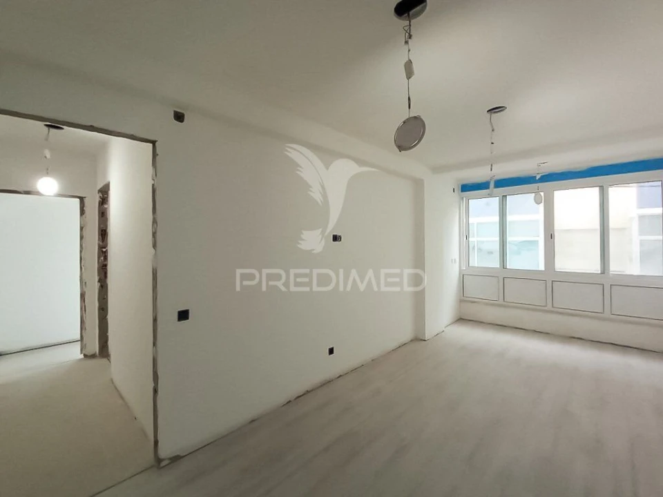 Apartamento T4 para Venda em Laranjeiro e Feijó Foto 13