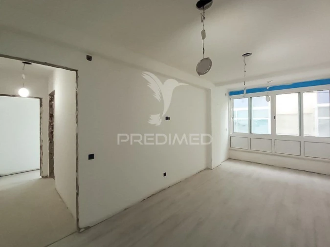 Apartamento T4 para Venda em Laranjeiro e Feijó Foto 13