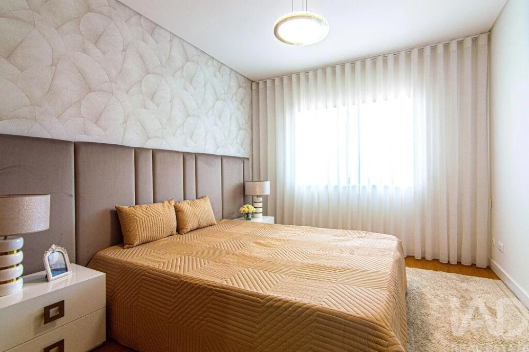 Apartamento T2 para Venda em Quarteira Foto 15