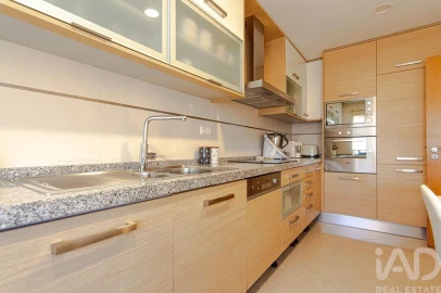 Apartamento T2 para Venda em Quarteira