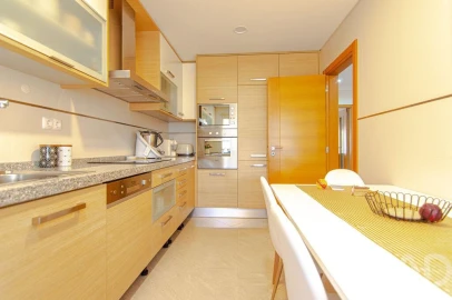 Apartamento T2 para Venda em Quarteira