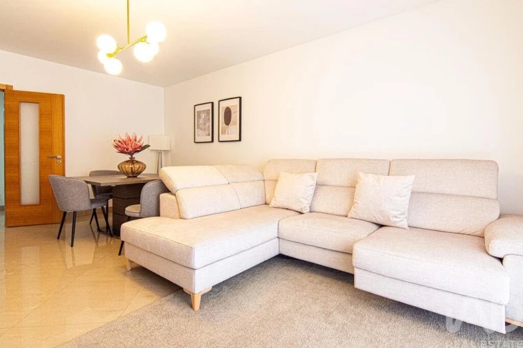 Apartamento T2 para Venda em Quarteira Foto 4
