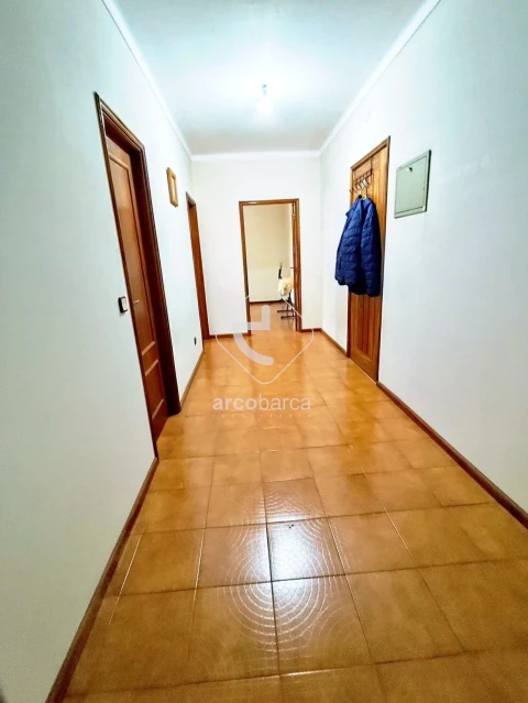 Apartamento T3 para Venda em Ponte da Barca, V.N. Muía, Paço Vedro Magalhães