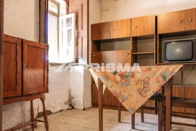 Moradia T1 para Venda em Cebolais de Cima e Retaxo