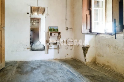 Moradia T1 para Venda em Cebolais de Cima e Retaxo