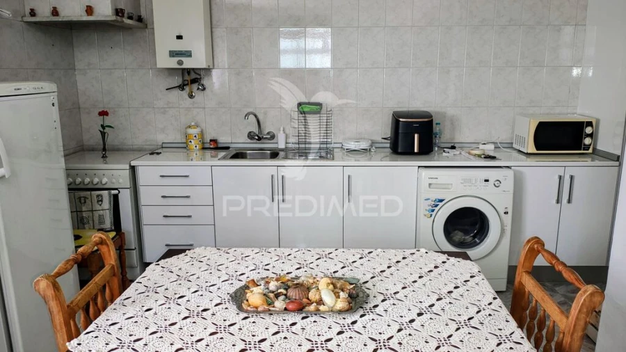 Moradia T3 para Venda em Estômbar e Parchal Foto 16