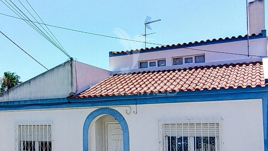 Moradia T3 para Venda em Estômbar e Parchal