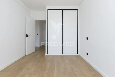Apartamento T3 para Venda em Santa Iria de Azoia, São João da Talha e Bobadela