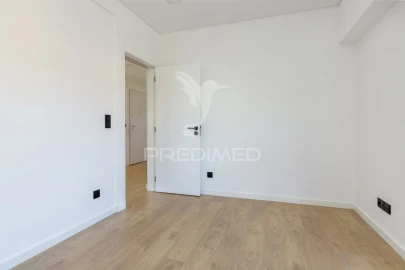 Apartamento T3 para Venda em Santa Iria de Azoia, São João da Talha e Bobadela