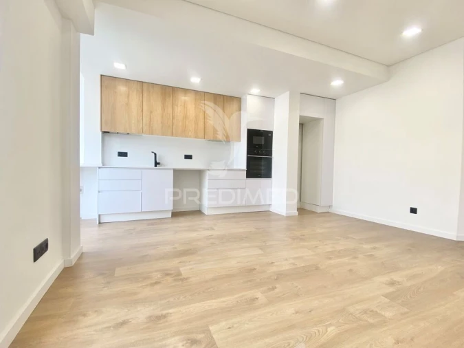 Apartamento T3 para Venda em Santa Iria de Azoia, São João da Talha e Bobadela Foto 8