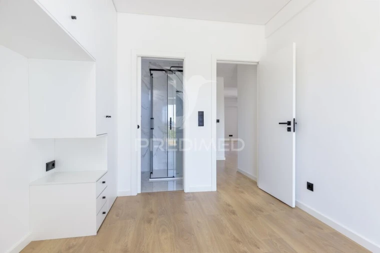 Apartamento T3 para Venda em Santa Iria de Azoia, São João da Talha e Bobadela Foto 20