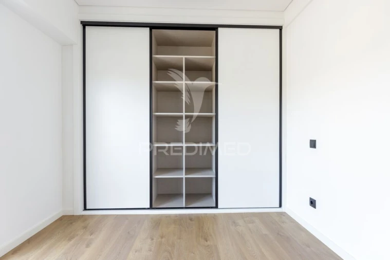Apartamento T3 para Venda em Santa Iria de Azoia, São João da Talha e Bobadela Foto 11
