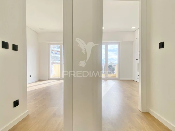 Apartamento T3 para Venda em Santa Iria de Azoia, São João da Talha e Bobadela Foto 12