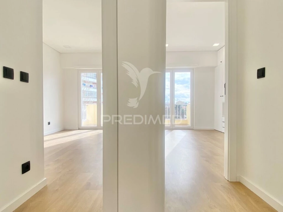 Apartamento T3 para Venda em Santa Iria de Azoia, São João da Talha e Bobadela Foto 12