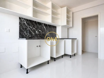 Apartamento T2 para Venda em Setubal (São Sebastião)