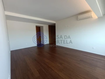 Apartamento T5 para Venda em Bougado (São Martinho e Santiago)