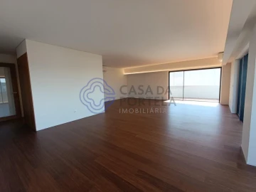 Apartamento T5 para Venda em Bougado (São Martinho e Santiago)