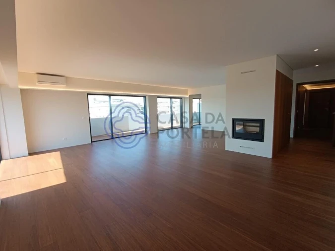 Apartamento T5 para Venda em Bougado (São Martinho e Santiago) Foto 2