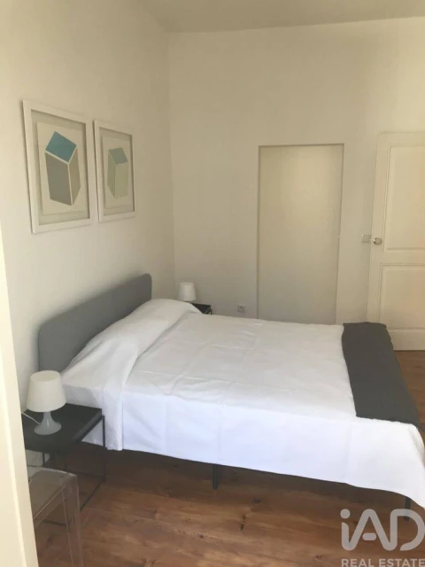 Apartamento T2 para Arrendamento em Arroios