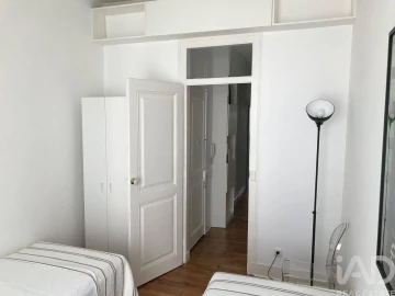 Apartamento T2 para Arrendamento em Arroios