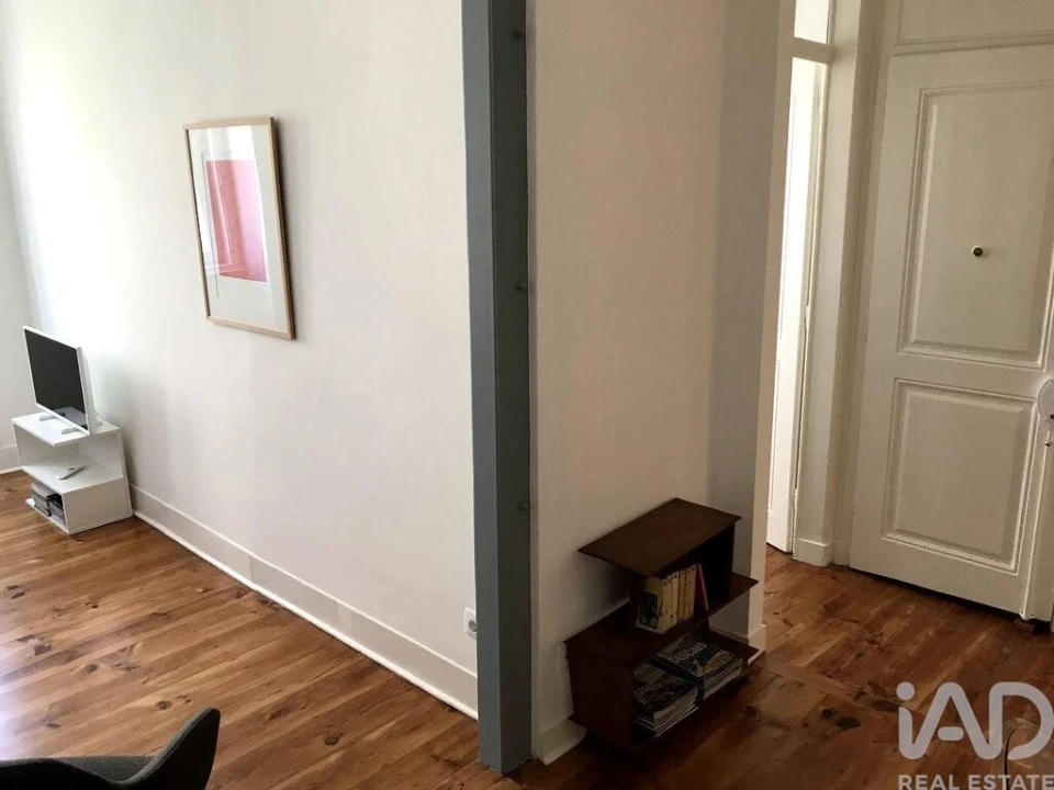 Apartamento T2 para Arrendamento em Arroios Foto 9