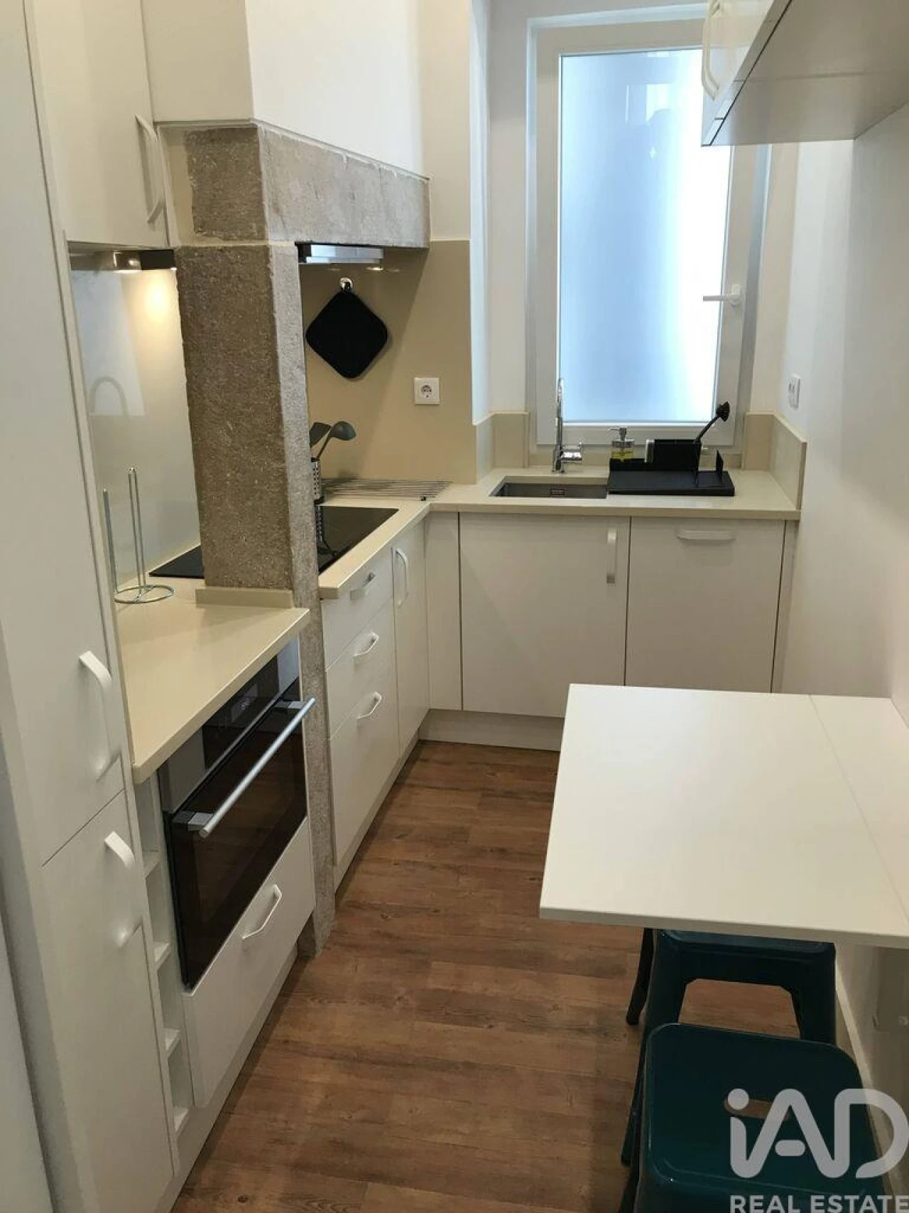 Apartamento T2 para Arrendamento em Arroios Foto 23