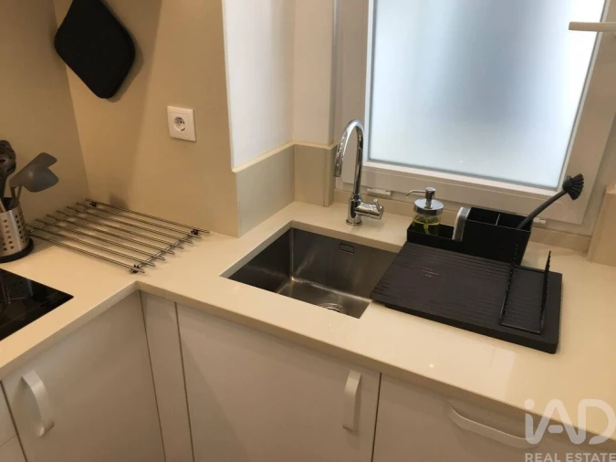 Apartamento T2 para Arrendamento em Arroios Foto 25