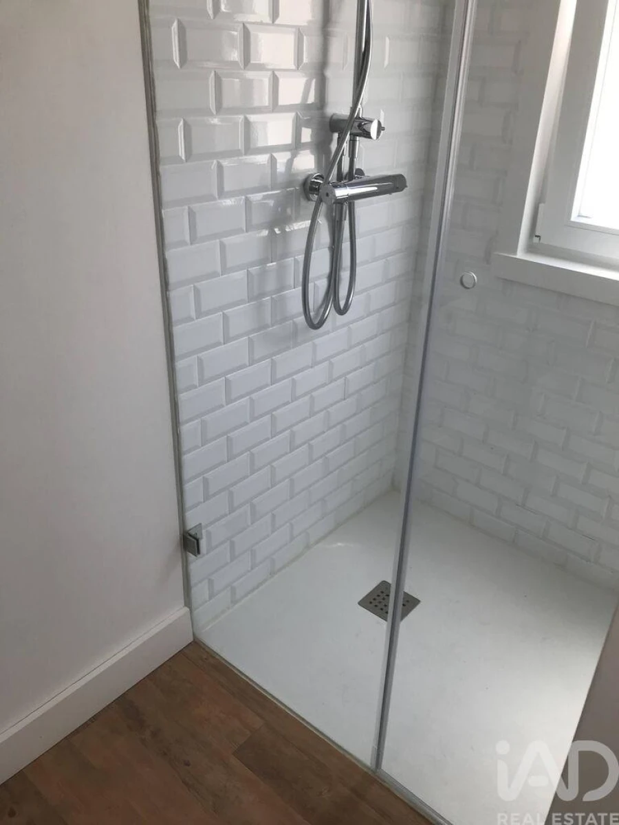 Apartamento T2 para Arrendamento em Arroios Foto 13