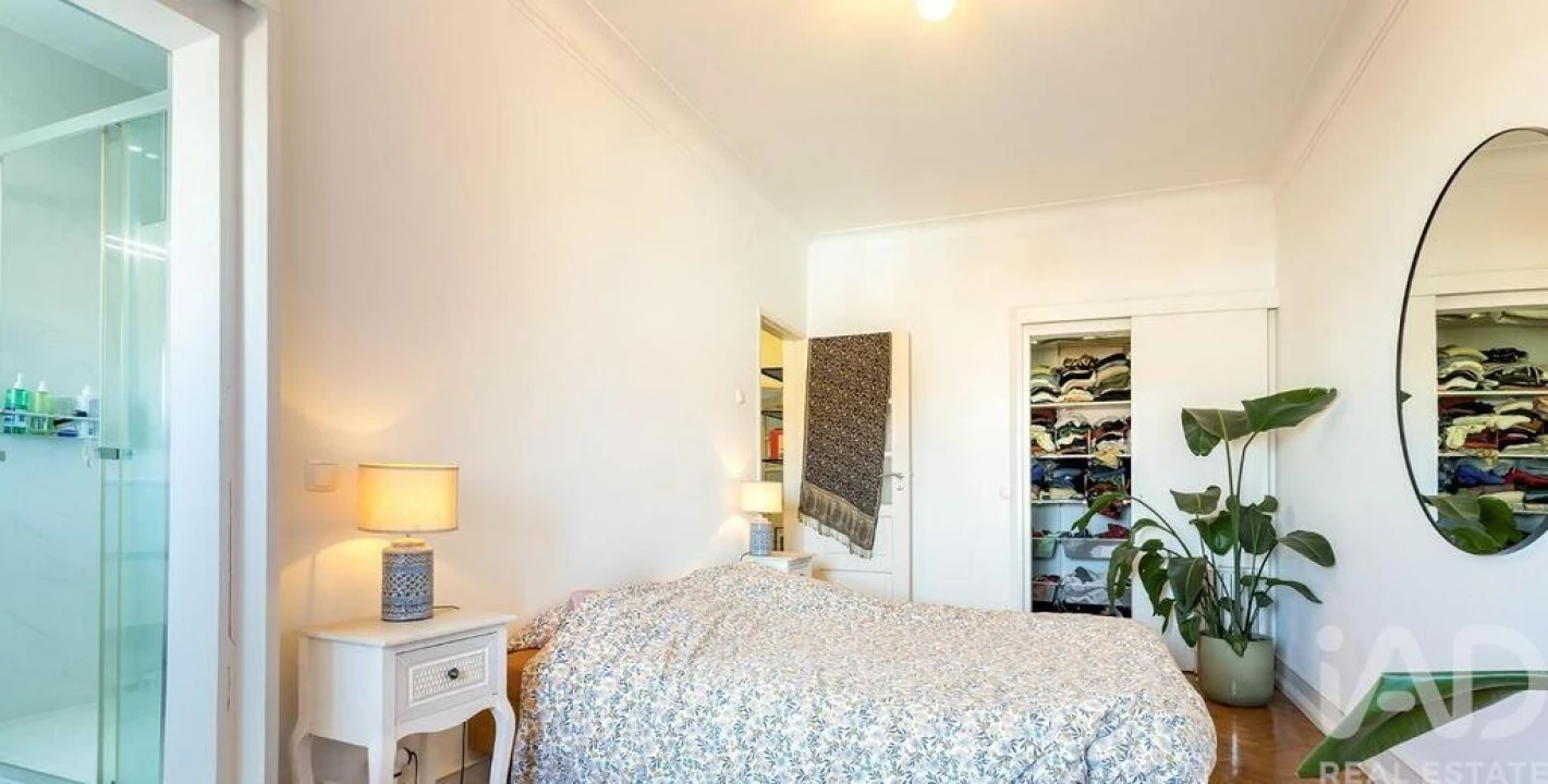 Apartamento T3 para Arrendamento em Penha de França Foto 4