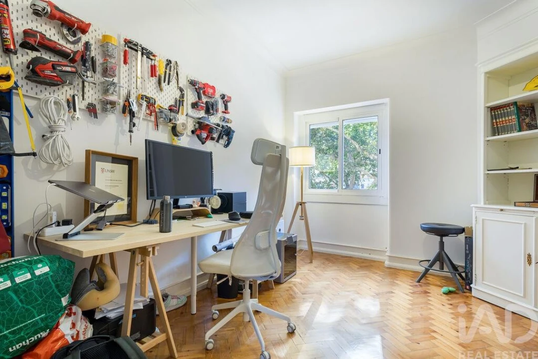 Apartamento T3 para Arrendamento em Penha de França Foto 8