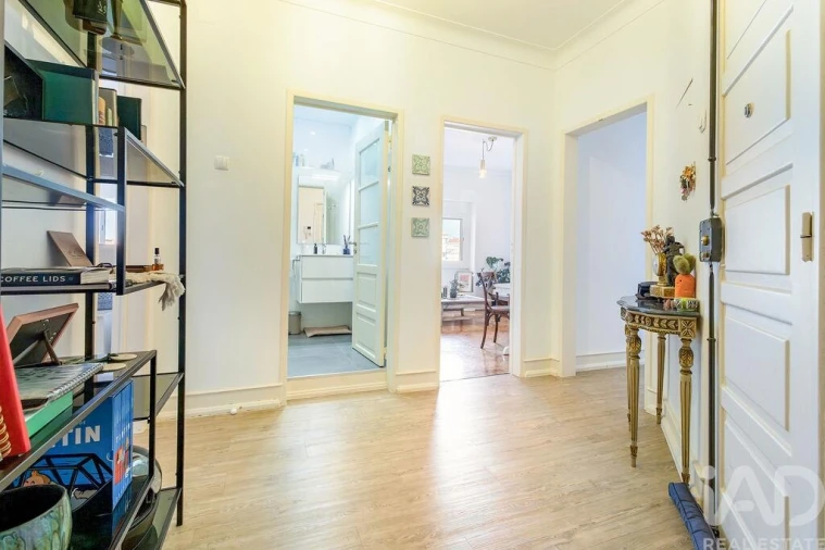 Apartamento T3 para Arrendamento em Penha de França Foto 14