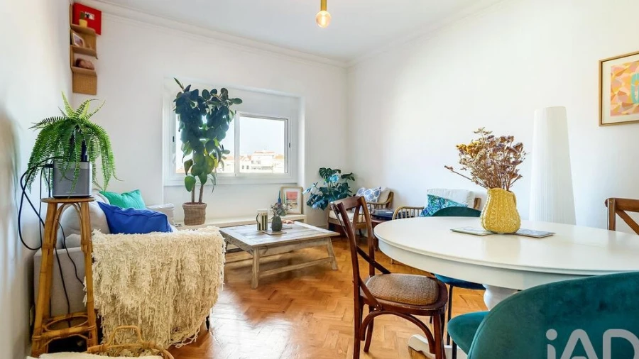Apartamento T3 para Arrendamento em Penha de França